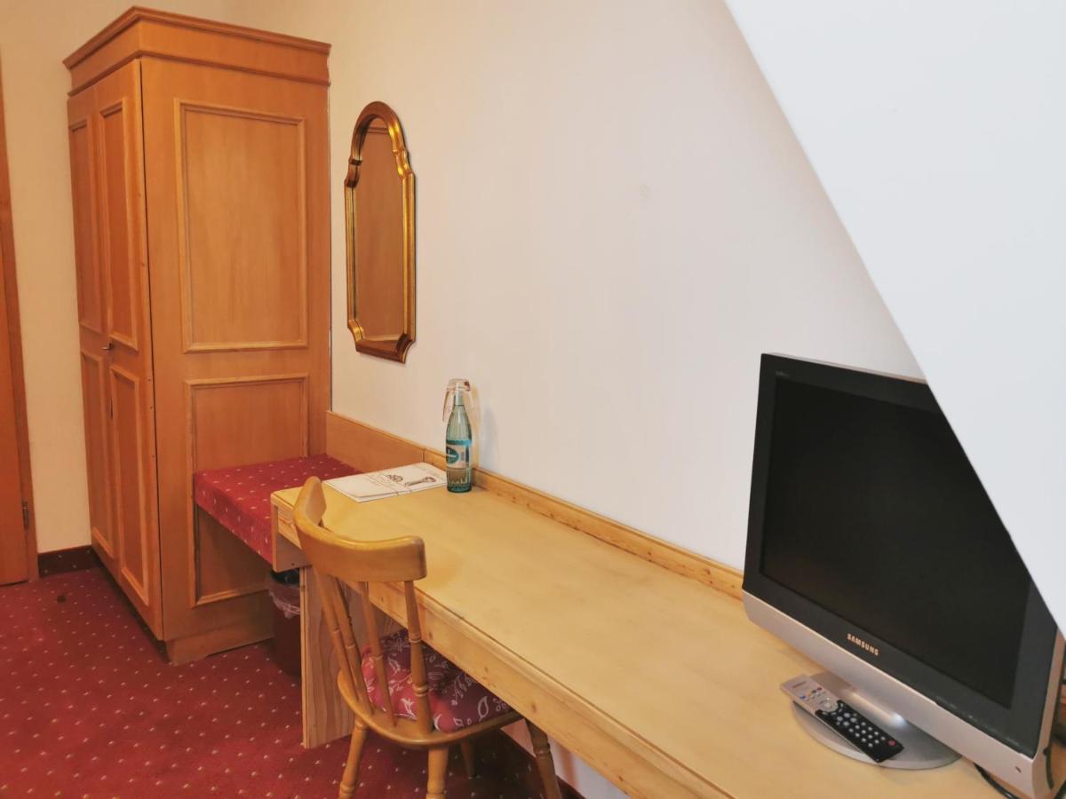 Landhotel Oelmuehle Mombris Extérieur photo
