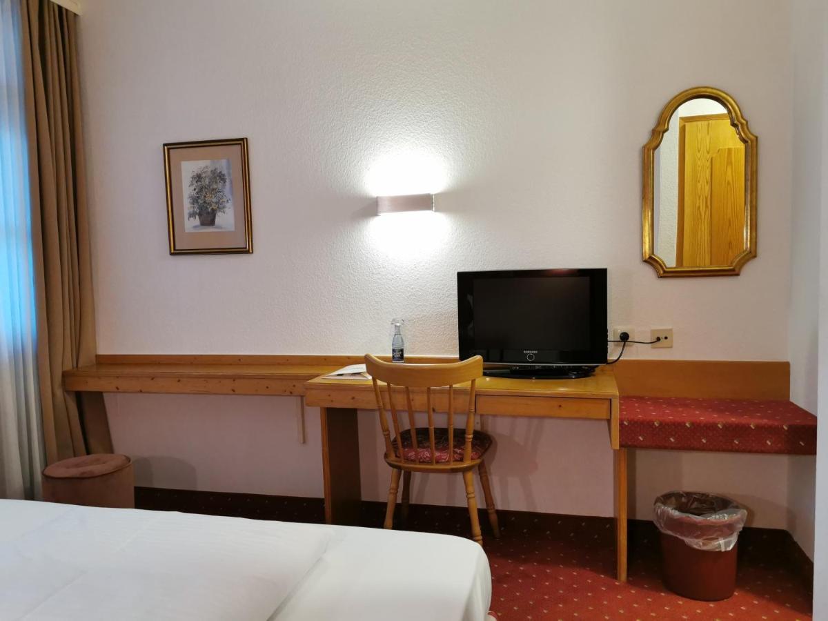 Landhotel Oelmuehle Mombris Extérieur photo