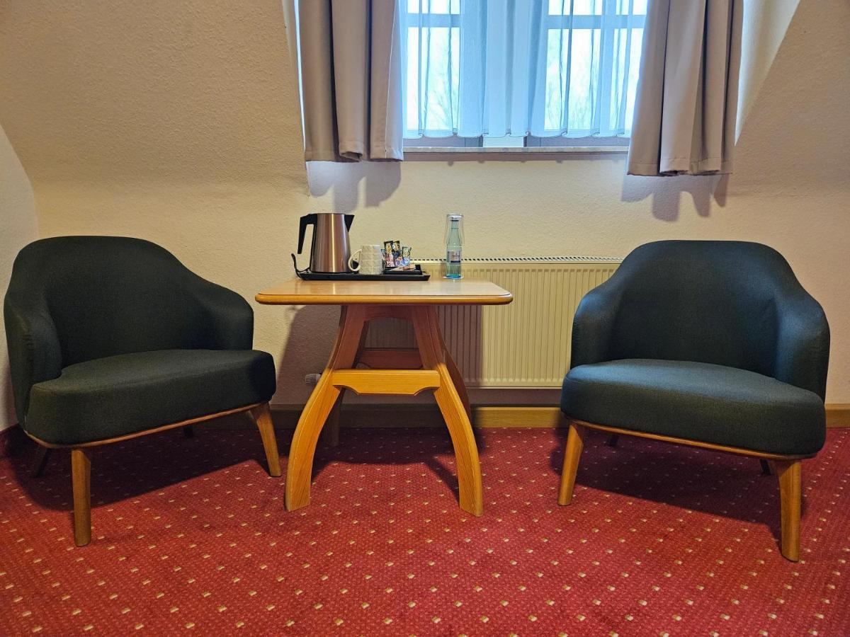 Landhotel Oelmuehle Mombris Extérieur photo