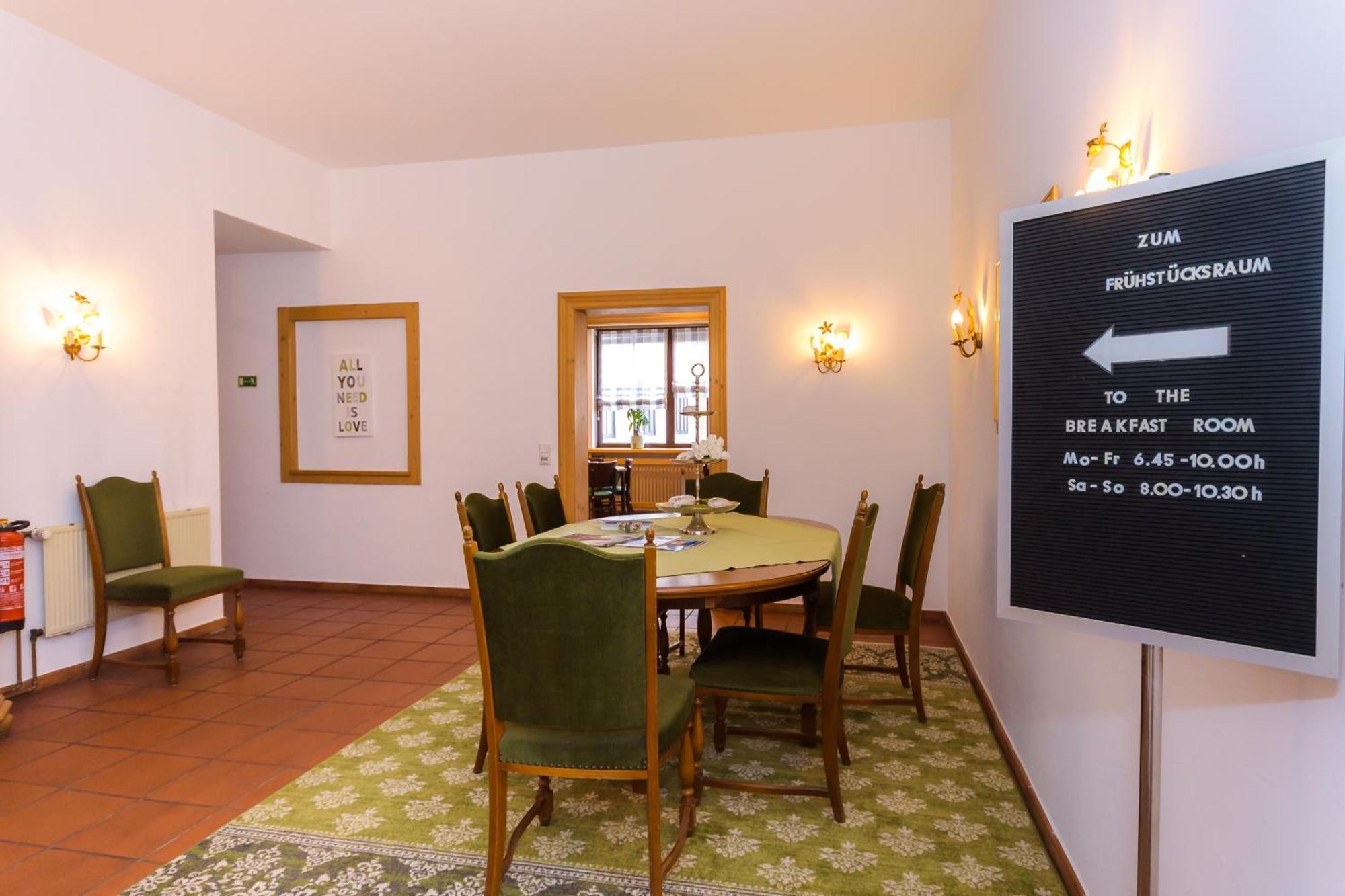 Landhotel Oelmuehle Mombris Extérieur photo